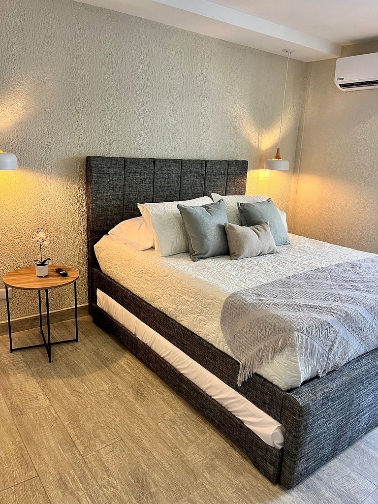 Jacuzzi Priv Rooftop Piscina Bar y Relax DQ1411