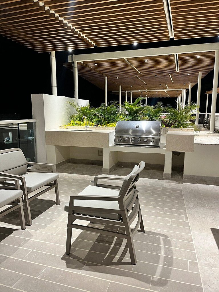 Jacuzzi Priv Rooftop Piscina Bar y Relax DQ1411