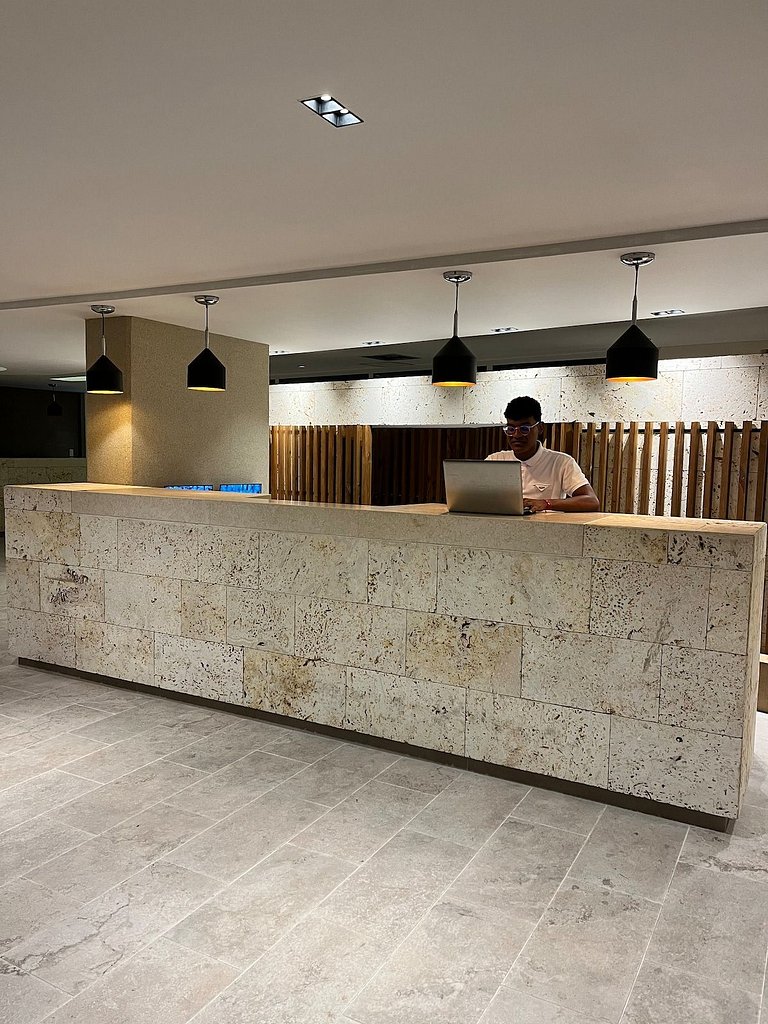 DQ1411 Jacuzzi Priv Rooftop Piscina Bar y Relax