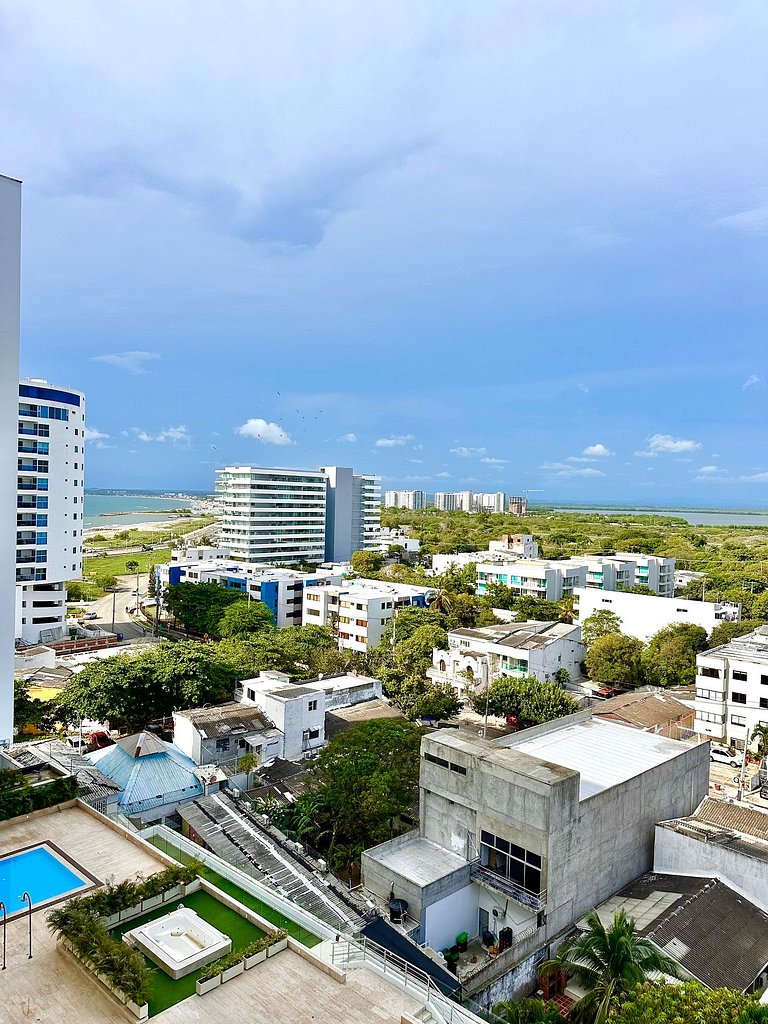 Estilo caribeño con vista al aeropuerto y cerca del mar CB13