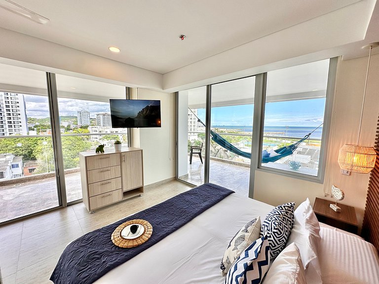 Balcón Panorámico con Hamaca y Vista al Mar CB601