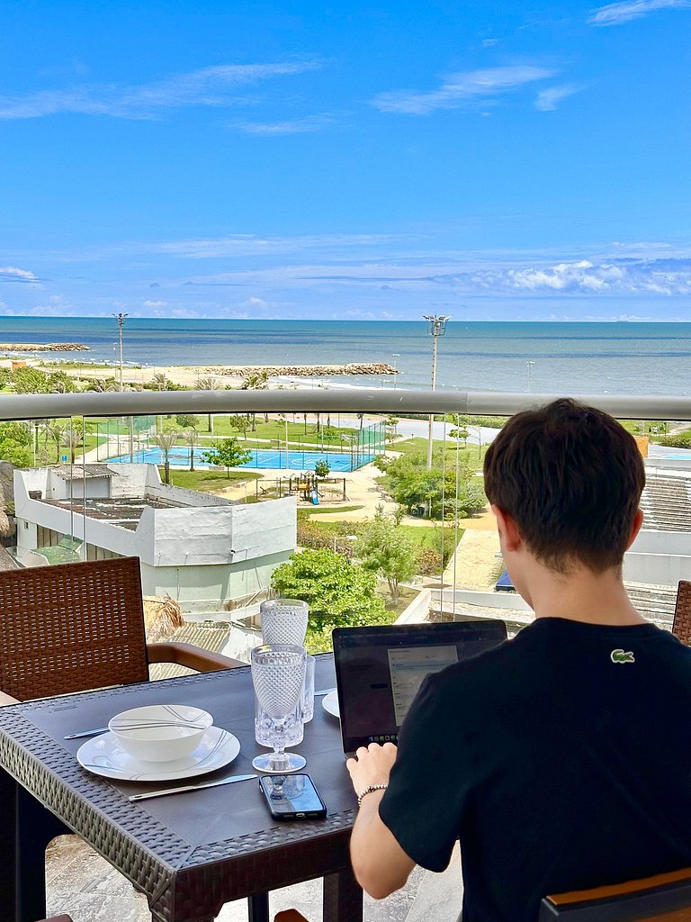 Balcón Panorámico con Hamaca y Vista al Mar CB601