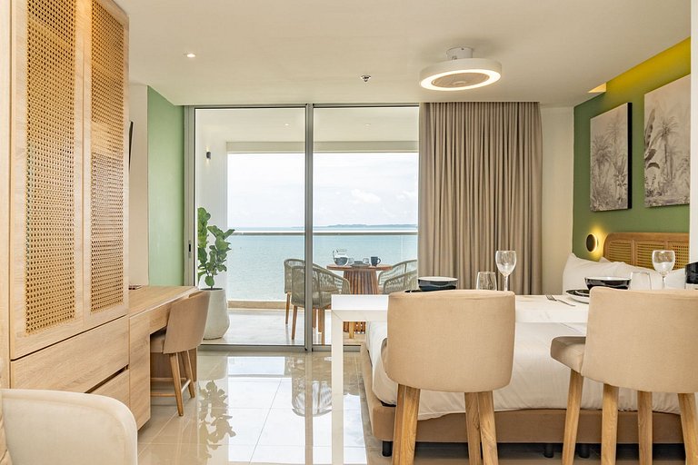 Hermosa Nueva Suite vista al mar Piso 15