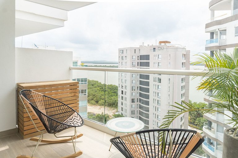 DQ1411 Jacuzzi Priv Rooftop Piscina Bar y Relax