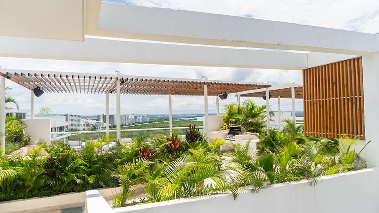 DQ1411 Jacuzzi Priv Rooftop Piscina Bar y Relax