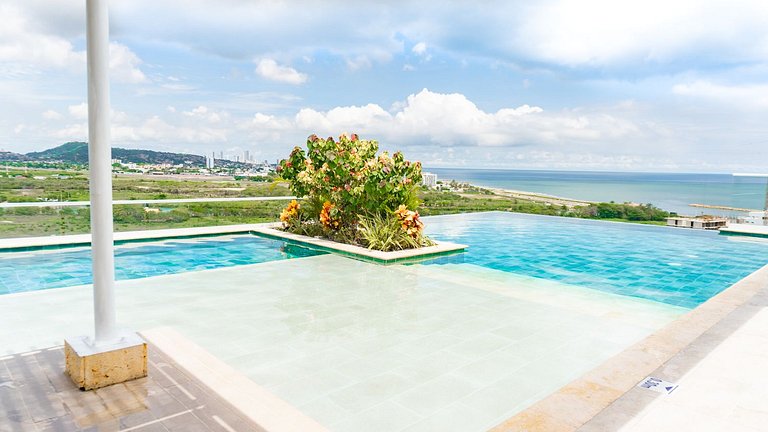 DQ1411 Jacuzzi Priv Rooftop Piscina Bar y Relax