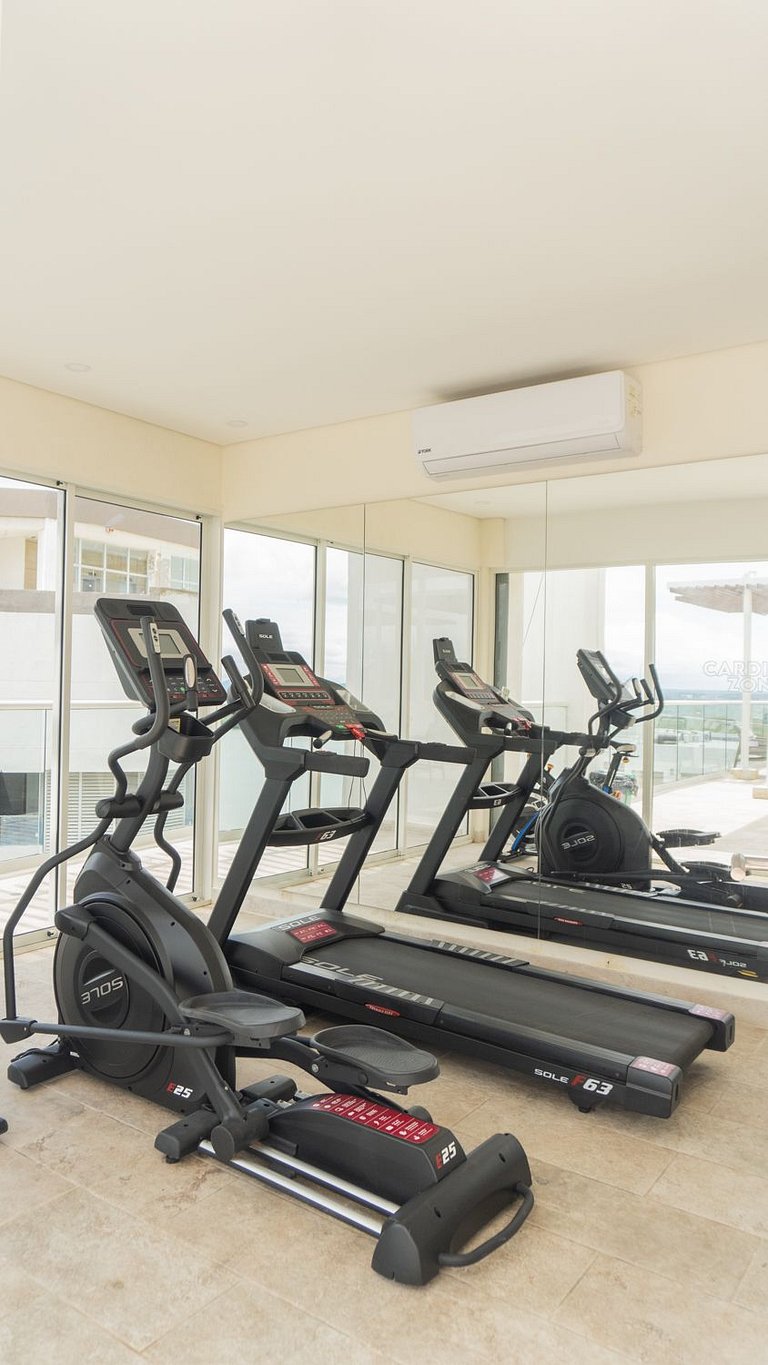 Jacuzzi Priv Rooftop Piscina Bar y Relax DQ1411