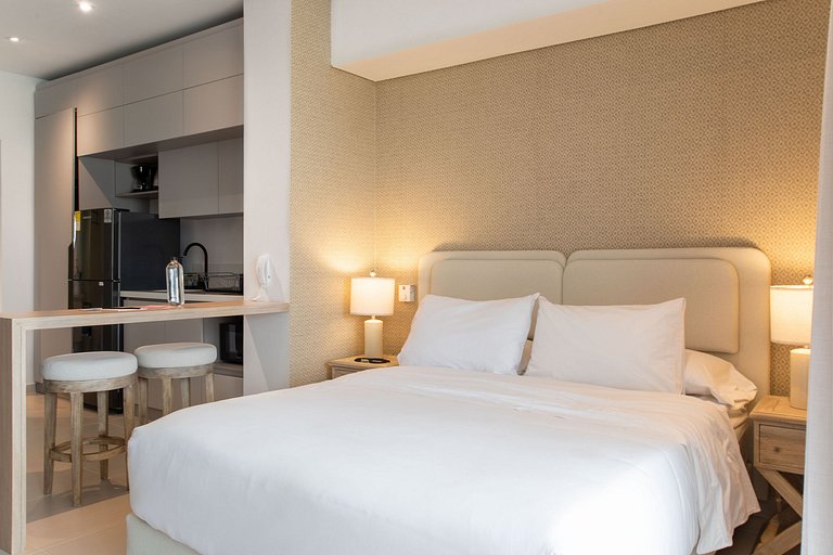 Vista increíble + balcón soñado cerca del mar CB942