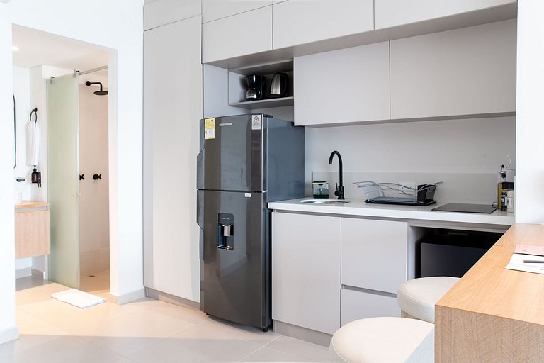 Vista increíble + balcón soñado cerca del mar CB942