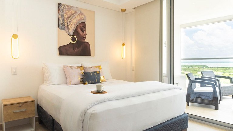 CB1432 | Suite moderna con WiFi rápido, balcón y vista