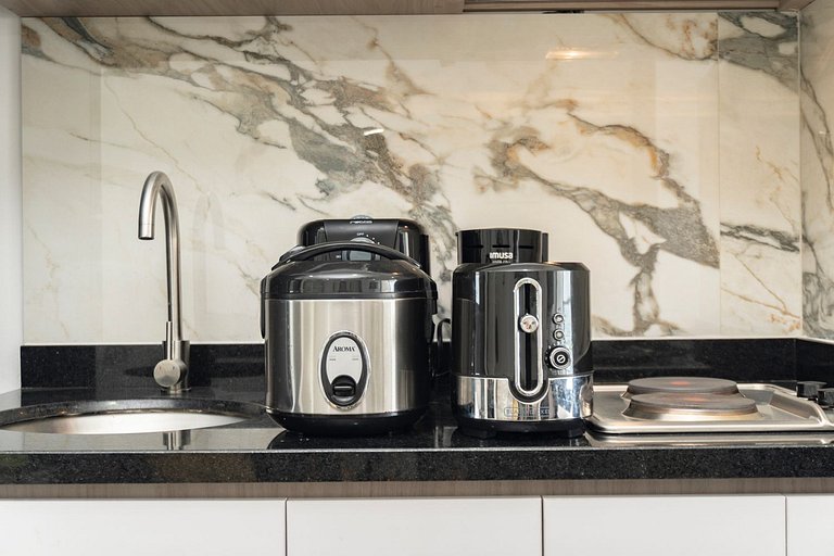 Suite moderna con WiFi rápido, balcón y vista CB1432