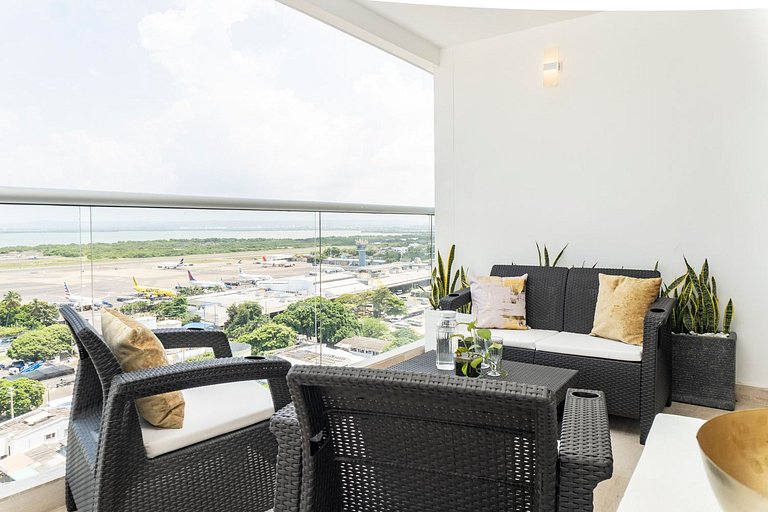 CB1432 | Suite moderna con WiFi rápido, balcón y vista