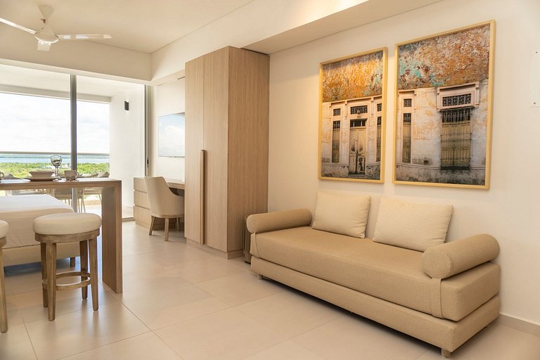 Vista increíble + balcón soñado cerca del mar CB942