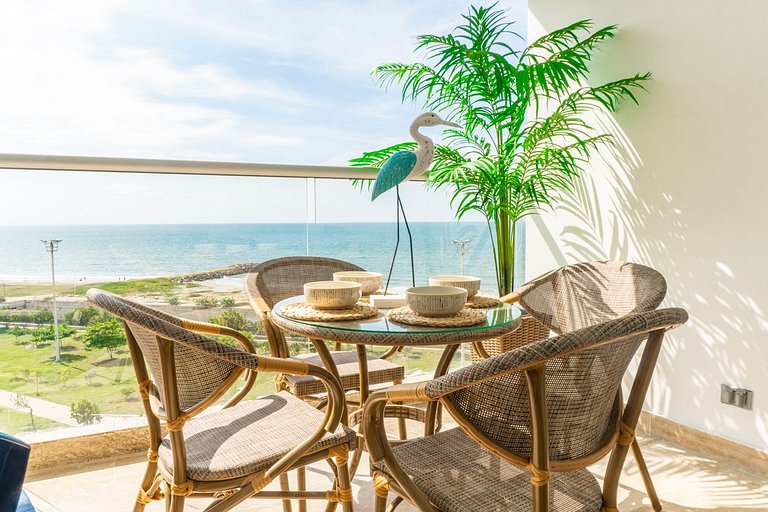 Suite VIP Frente al Mar | Piscinas y Puesta Sol CB715