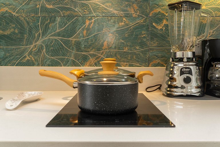 Suite VIP Frente al Mar | Piscinas y Puesta Sol CB715