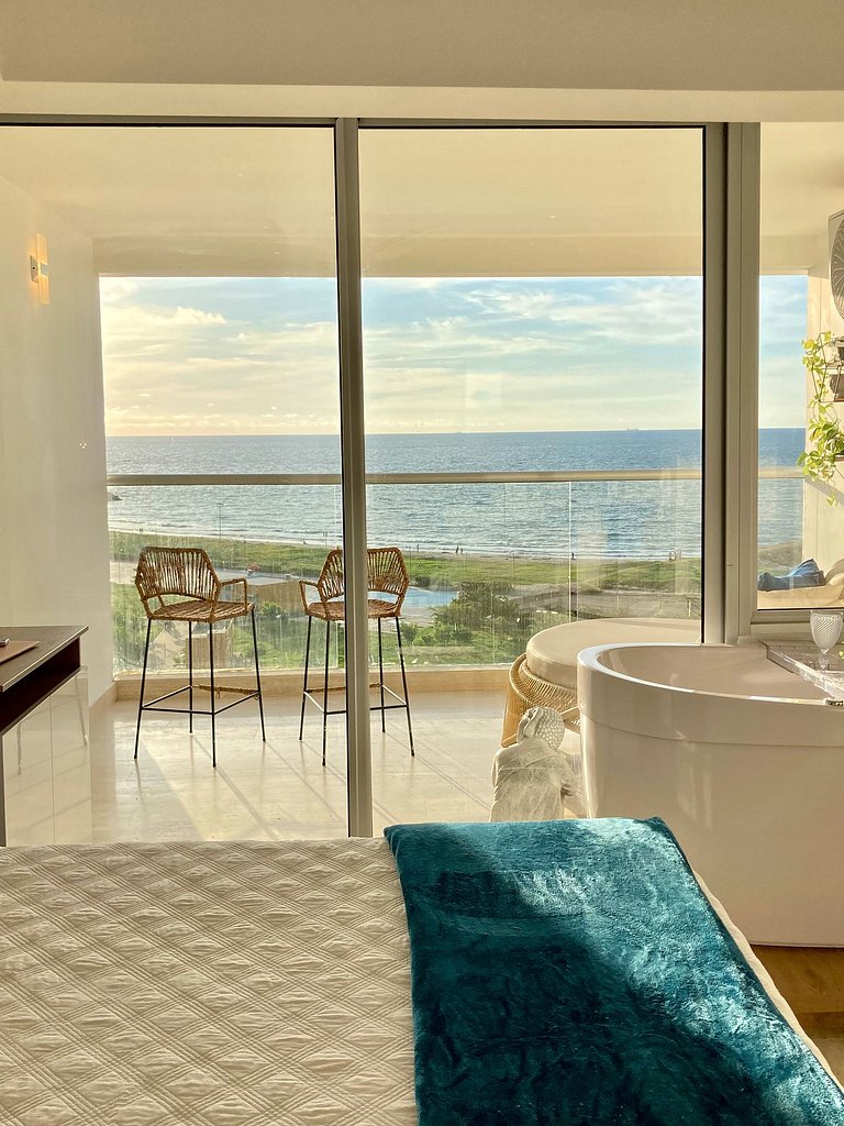 Suite -Relajante Tina Vista al Mar-Atardecer CB803