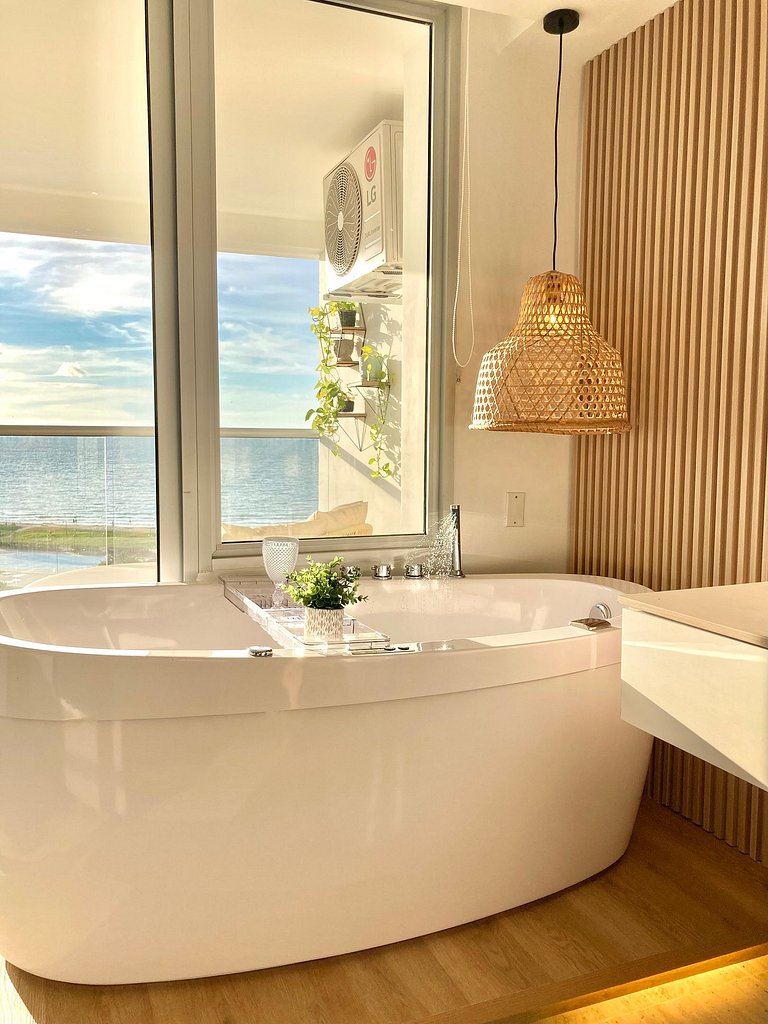 Suite -Relajante Tina Vista al Mar-Atardecer CB803