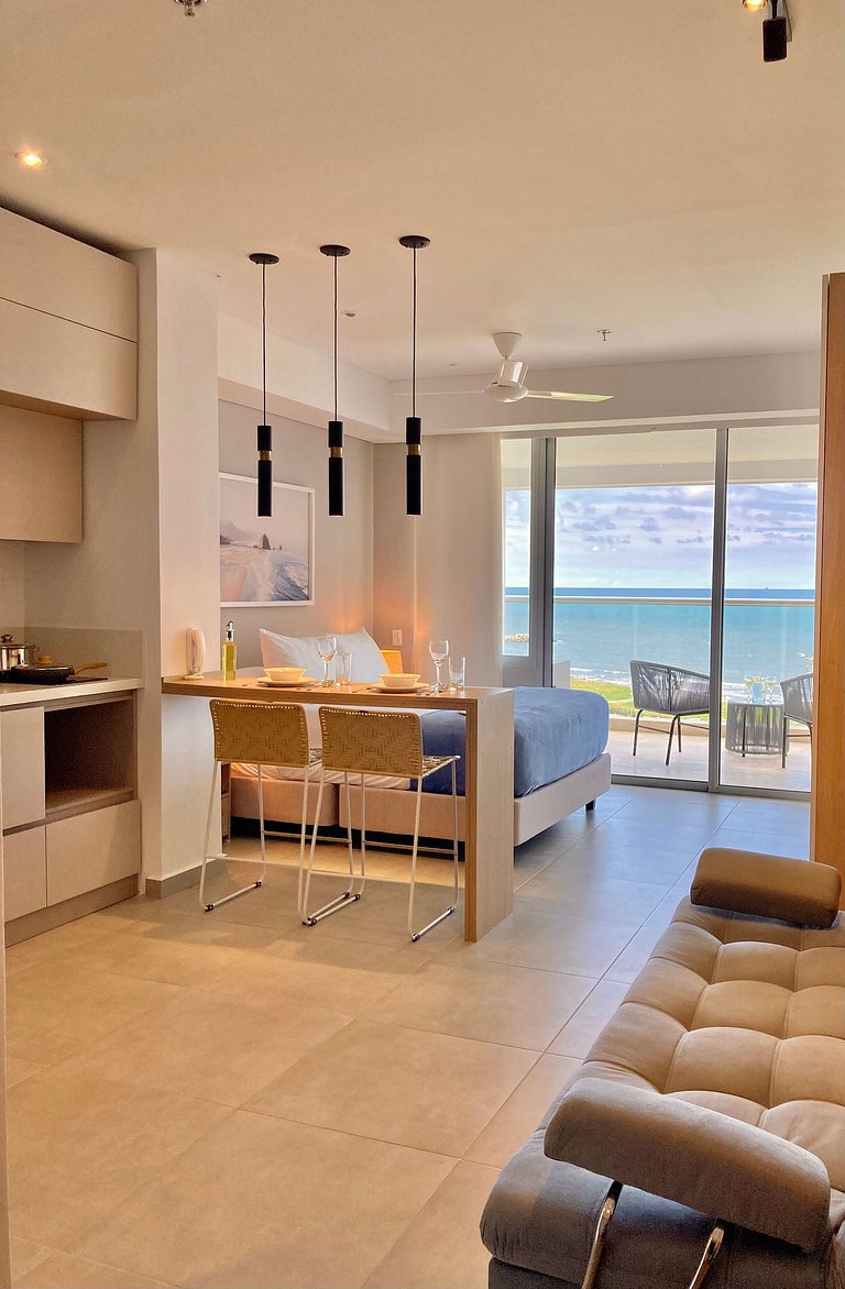 Suite moderna con vista al mar y parque CB 814
