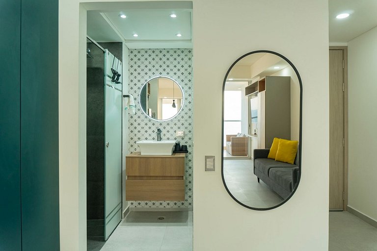 Oceanfront studio + sunset views CB1403