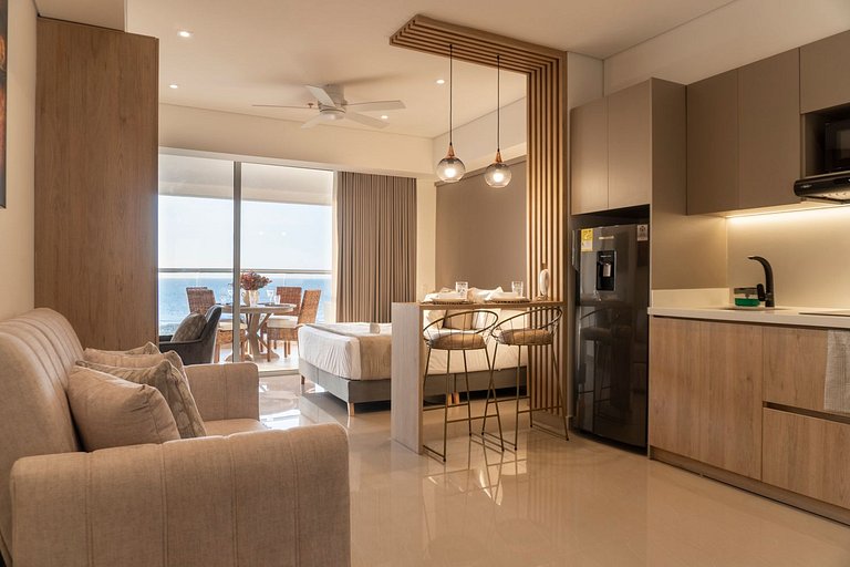 Acogedora Suite Frente al Mar - Aeropuerto CB617
