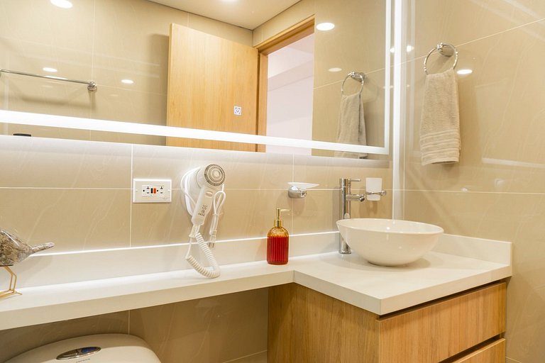 Acogedora Suite Frente al Mar - Aeropuerto CB617