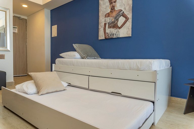 CB1622 | Suite frente al mar con balcón y piscina