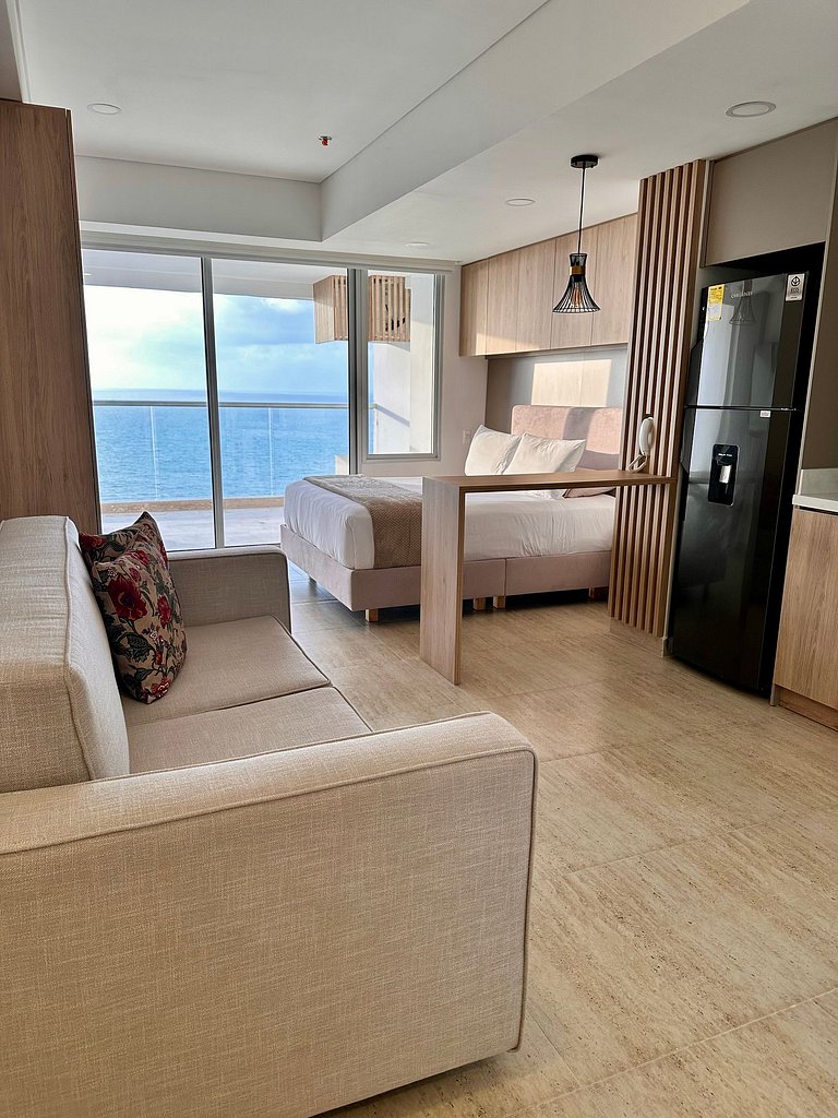 Apartasuite moderna Vista al mar Wifi Piscina