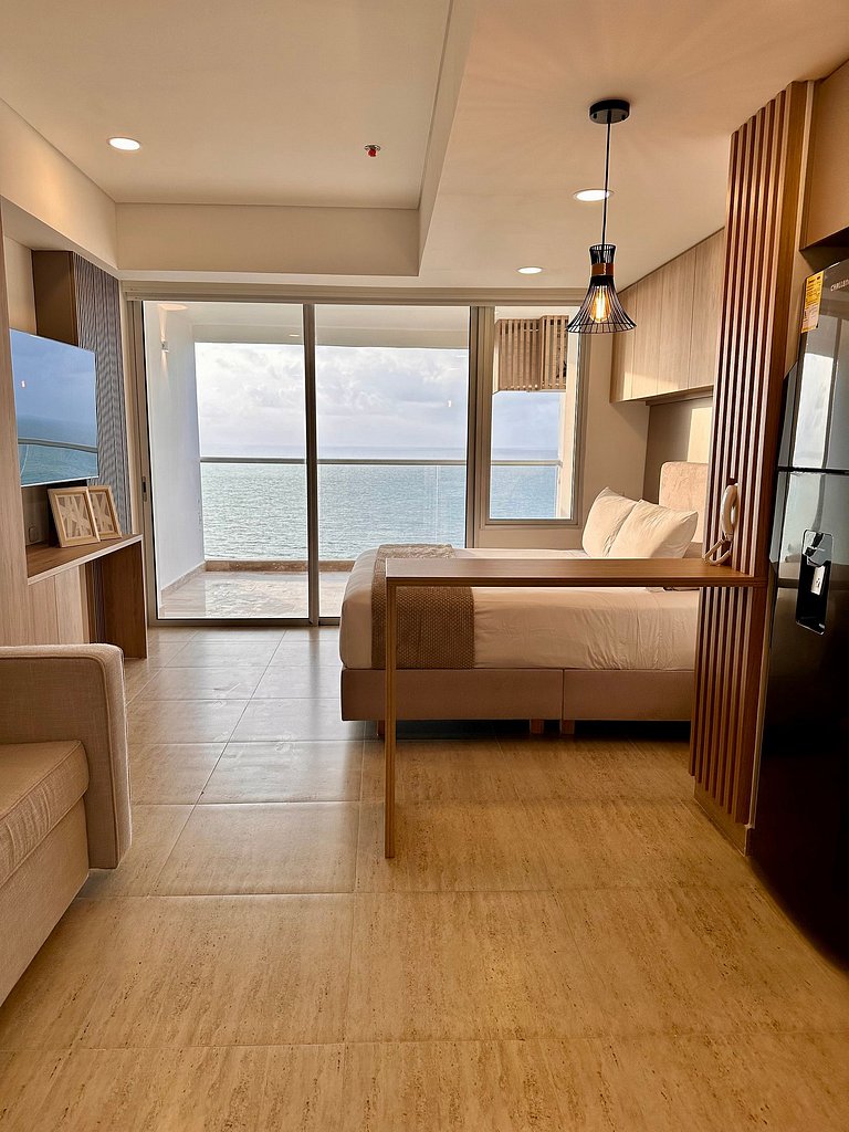Apartasuite moderna Vista al mar Wifi Piscina