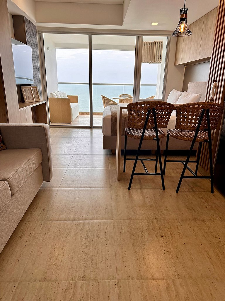 CB1511 | Suite 15th floor con vista mar y piscina