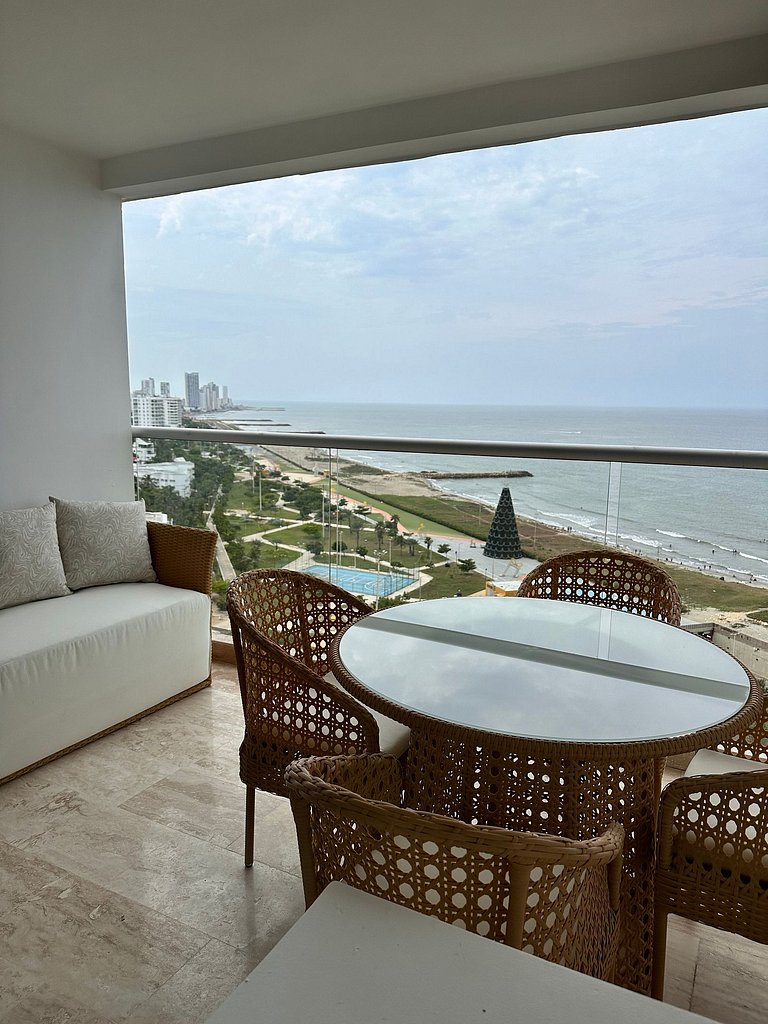 Apartasuite moderna Vista al mar Wifi Piscina