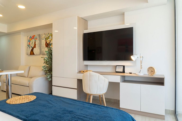 CB1631 | Piso 16 con balcón y vista panorámica