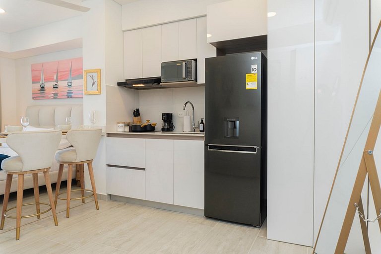 CB1631 | Piso 16 con balcón y vista panorámica