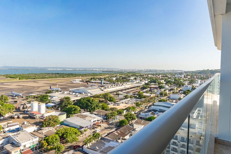 CB1631 | Piso 16 con balcón y vista panorámica