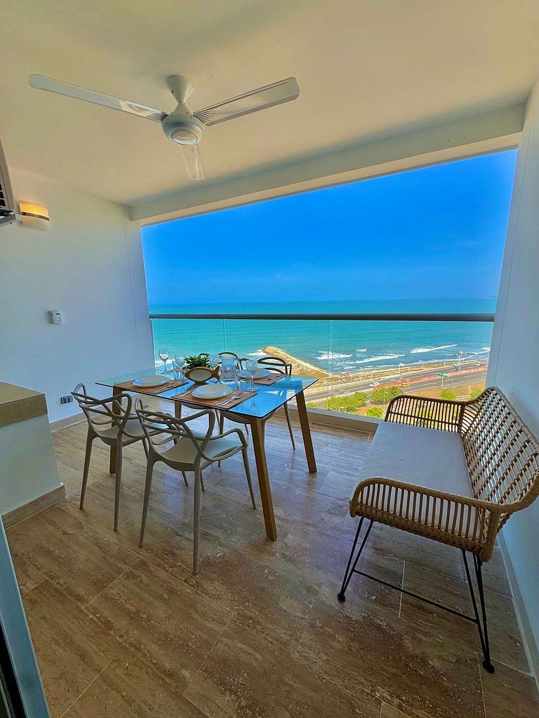 CB1223 | Suite con 2 camas, vista al mar y piscina