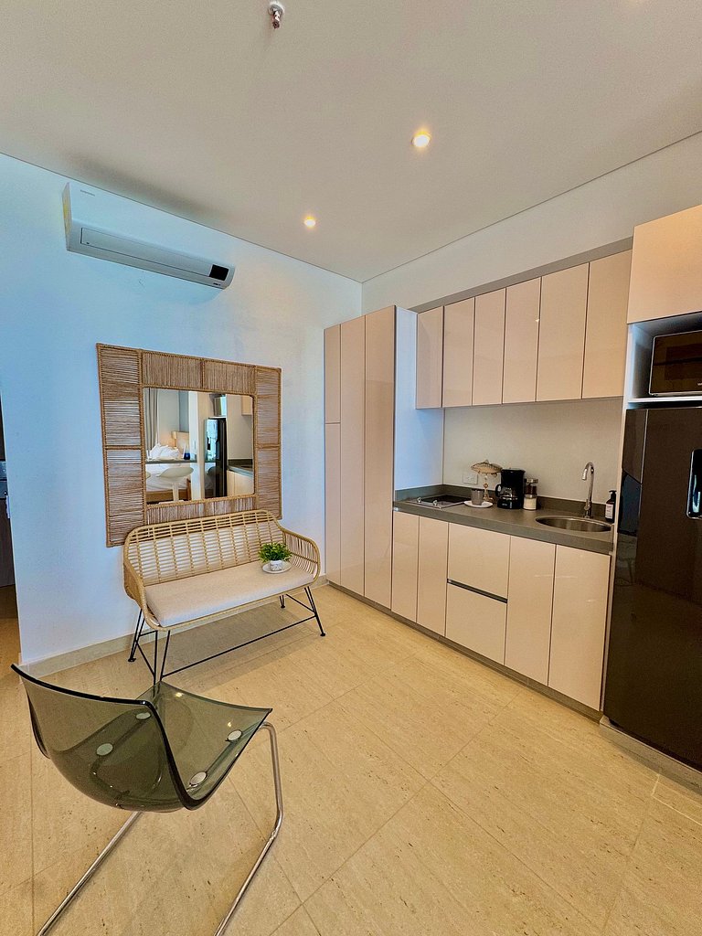 CB1223 | Suite con 2 camas, vista al mar y piscina