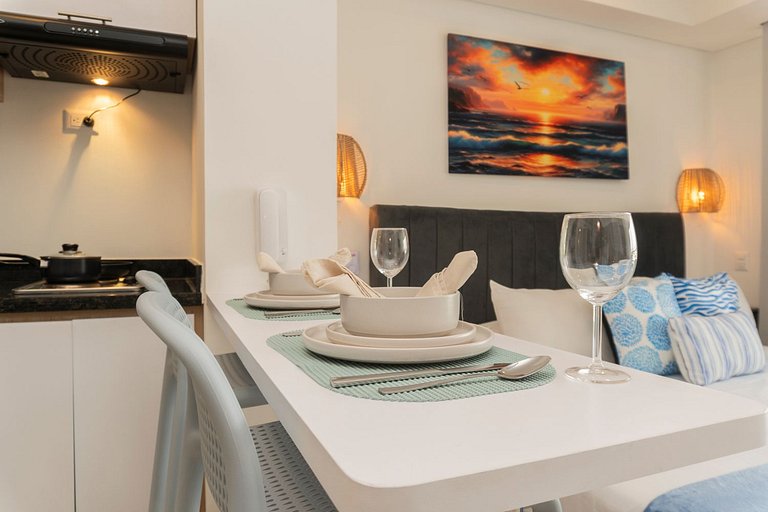 Suite Cama King | Balcón + Piscina | CB634