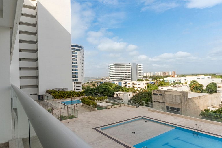Suite Cama King | Balcón + Piscina | CB634