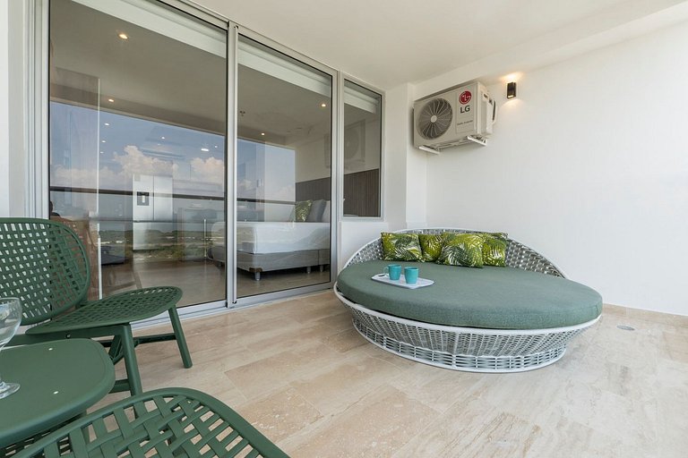 CB1638 | Suite con daybed piso 16 y balcón panorámico