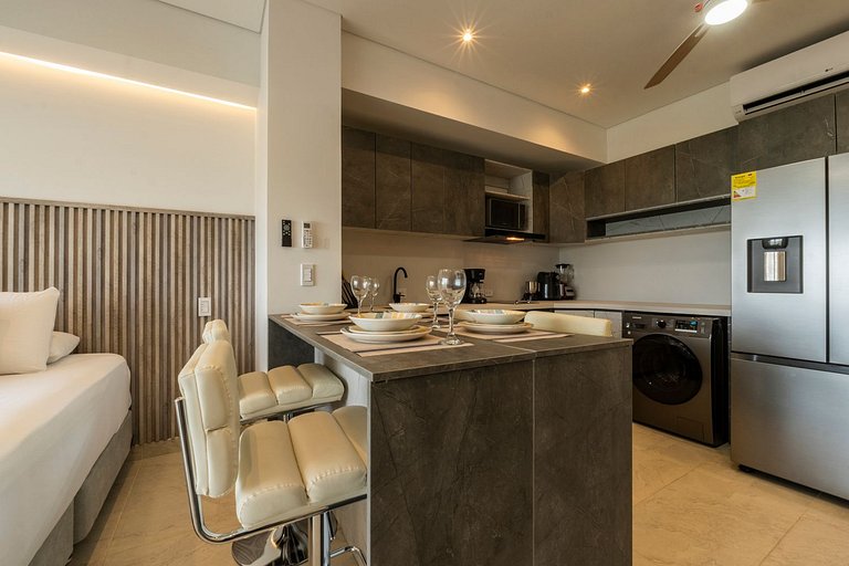 Último Piso con Vista Costera y Balcón CB1637