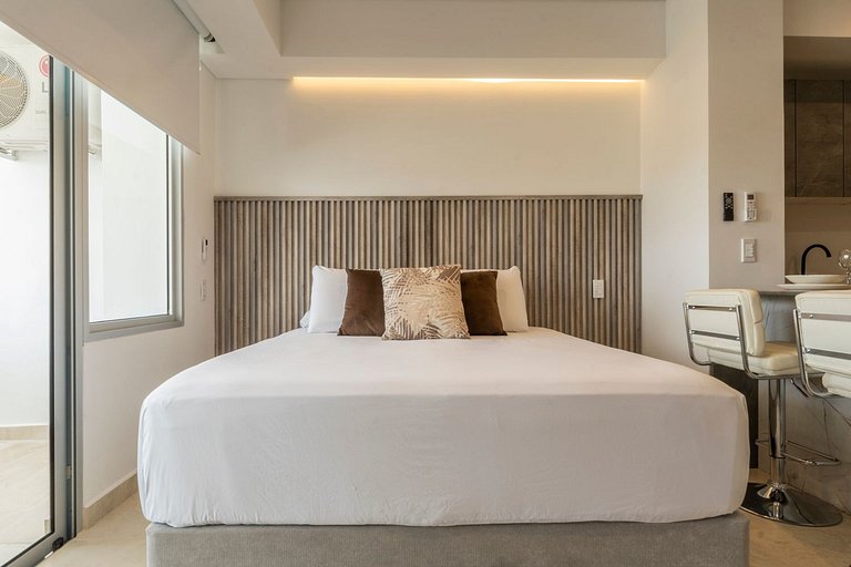 CB1637 | Último Piso con Vista Costera y Balcón