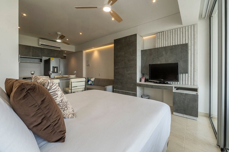 Último Piso con Vista Costera y Balcón CB1637