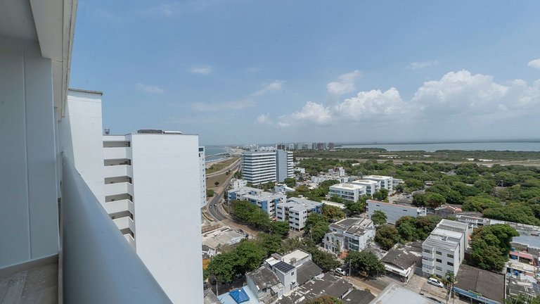 Último Piso con Vista Costera y Balcón CB1637