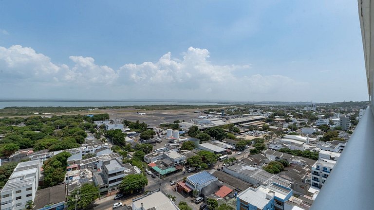 Último Piso con Vista Costera y Balcón CB1637