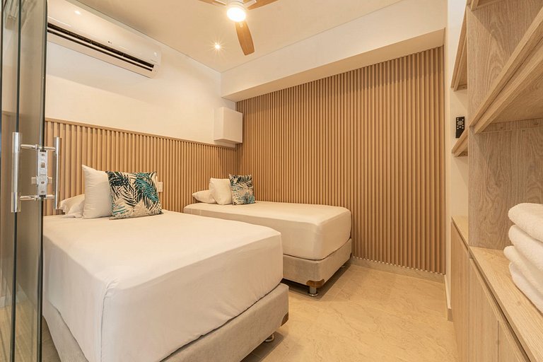 Suite VIP Doble Penthouse con piscina CB1636