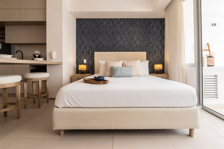 Suite romántica con terraza lounge y vista panorámica CB834