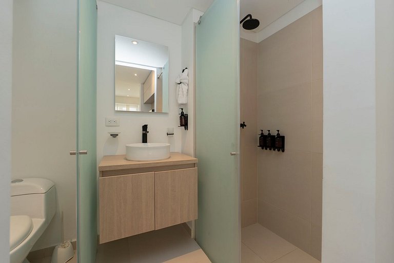 Suite romántica con terraza lounge y vista panorámica CB834