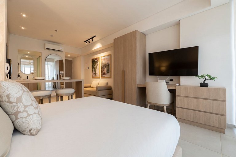 Suite con balcón y vista mágica Amanecer CB943