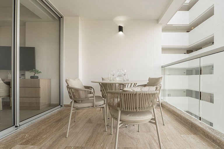 Suite con balcón y vista mágica Amanecer CB943