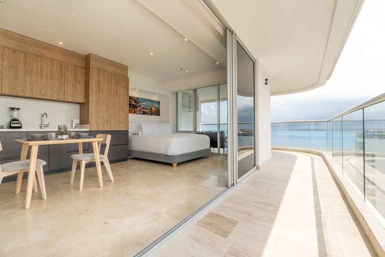 CB1629 | Suite moderna con vista 180 mar ciudad