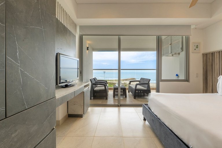 CB615 Maravillosa Suite Frente al Mar-Crespo